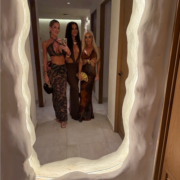 VIDA WHISKEY MAXI DRESS - Picture 4 of 4